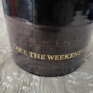 COPY - Skinn cosmetics take the weekend off